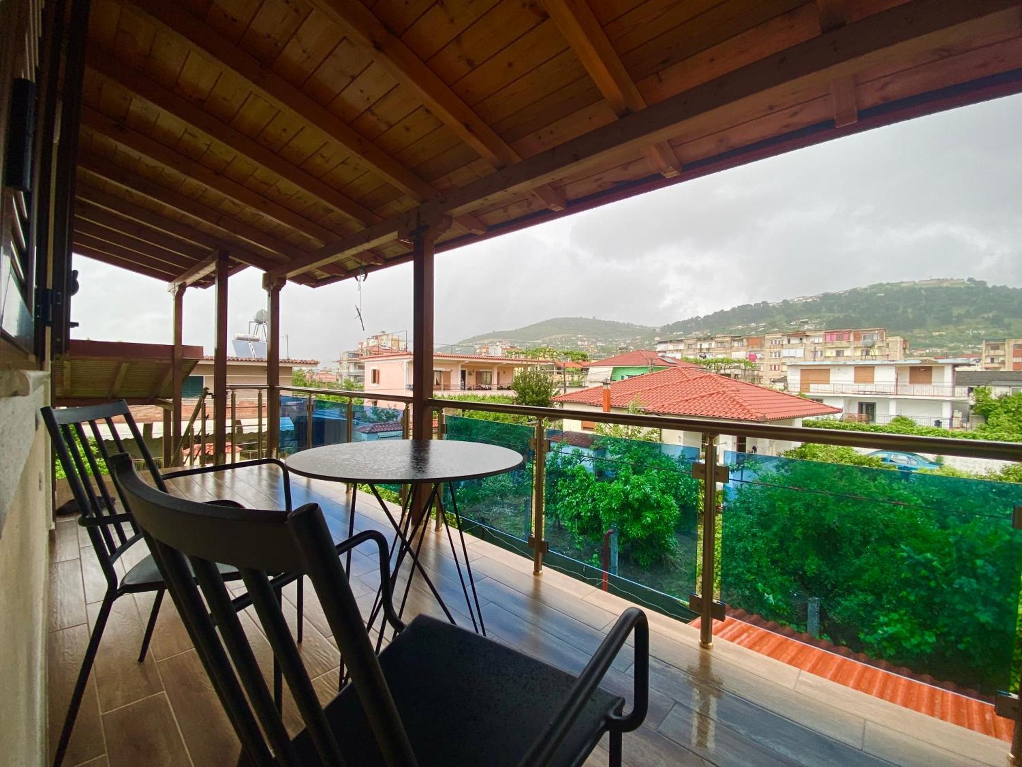 Villa เบราท ภายนอก รูปภาพ